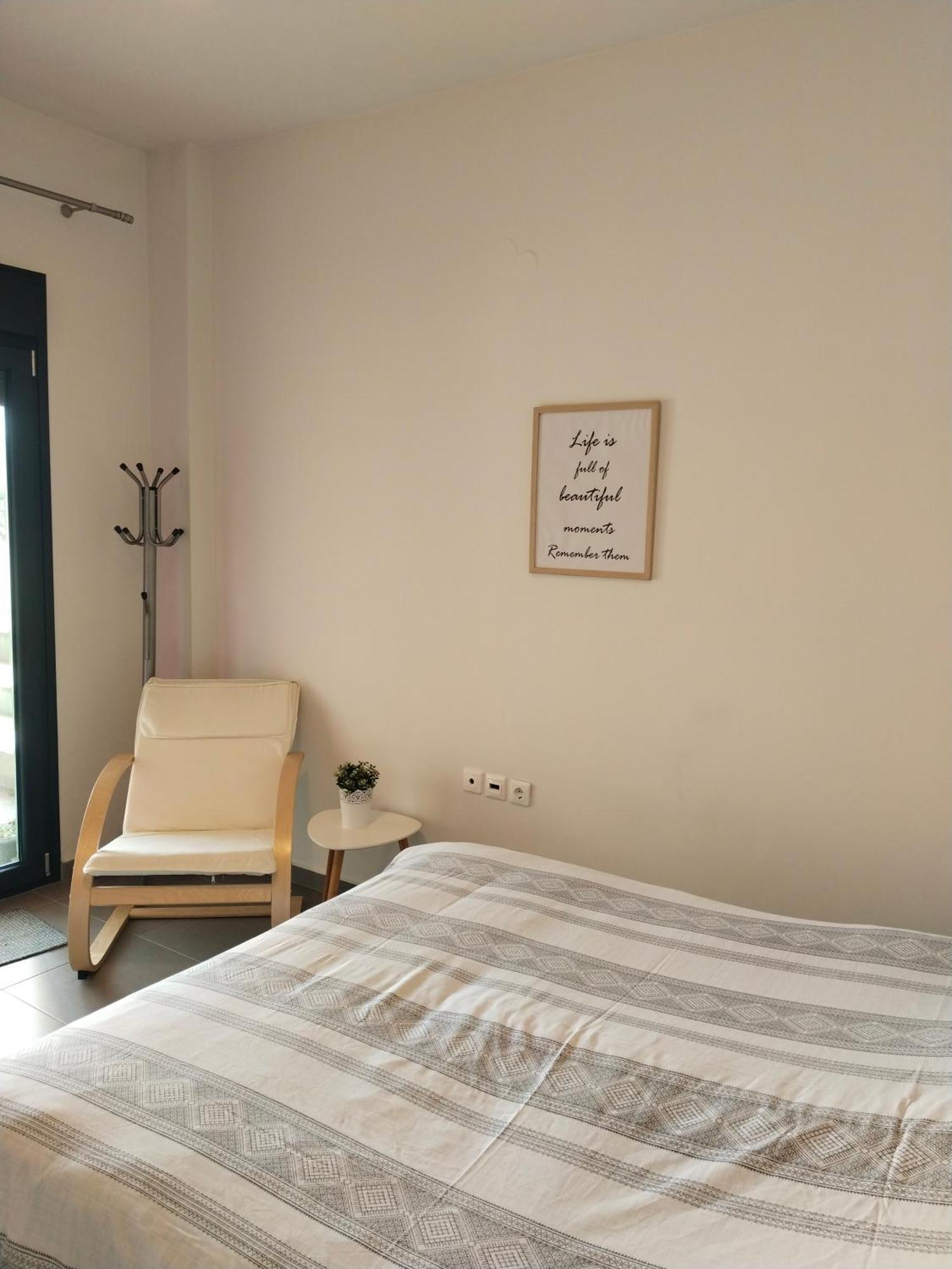 Green Guesthouse Komotiní Ngoại thất bức ảnh