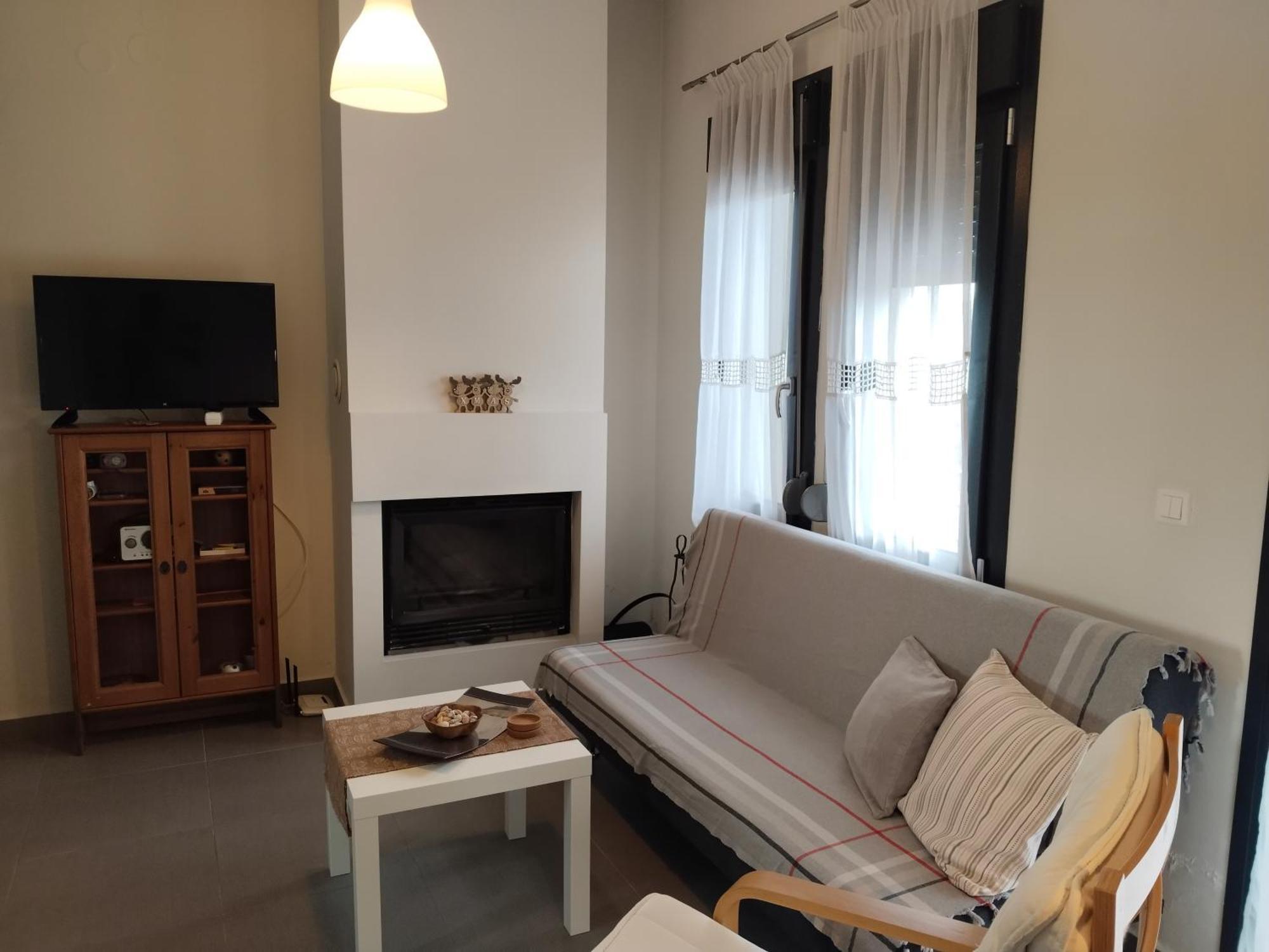 Green Guesthouse Komotiní Ngoại thất bức ảnh